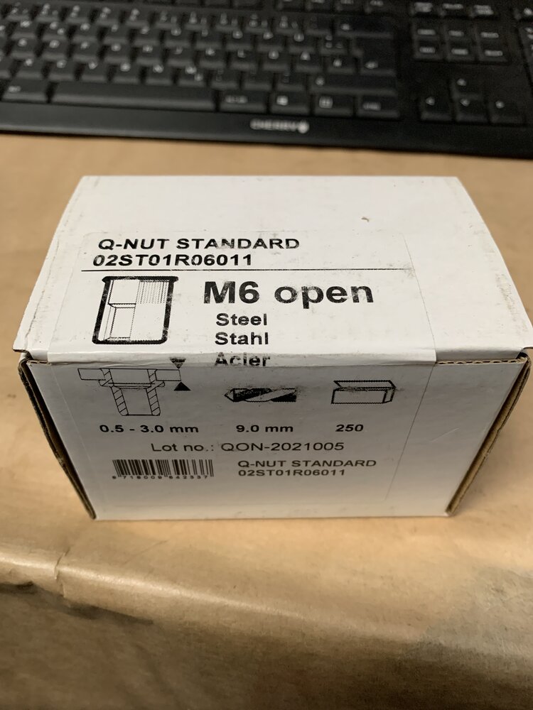 Q-NUT Standard  02ST01R06011 (M6)