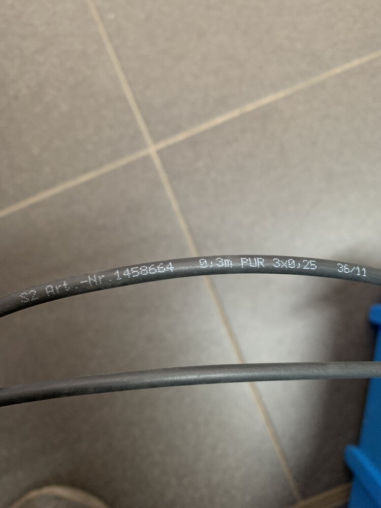 Phoenix Contact  S2  1458664. 0,3m  Pur 3x0,25 