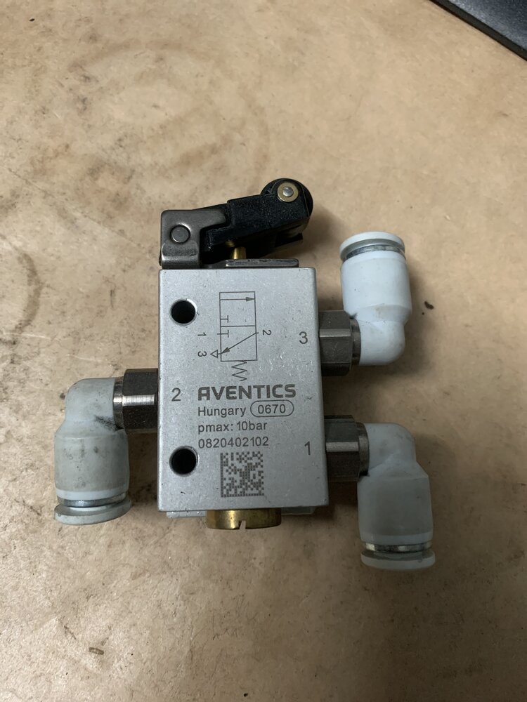 Aventics  0820402102