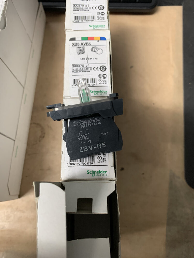 Schneider Electric  XB5 AVB5 - Bild 2