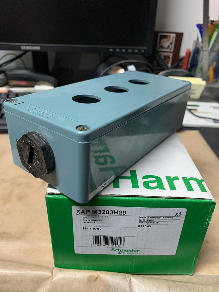 Schneider Electric  XAP M3203H29