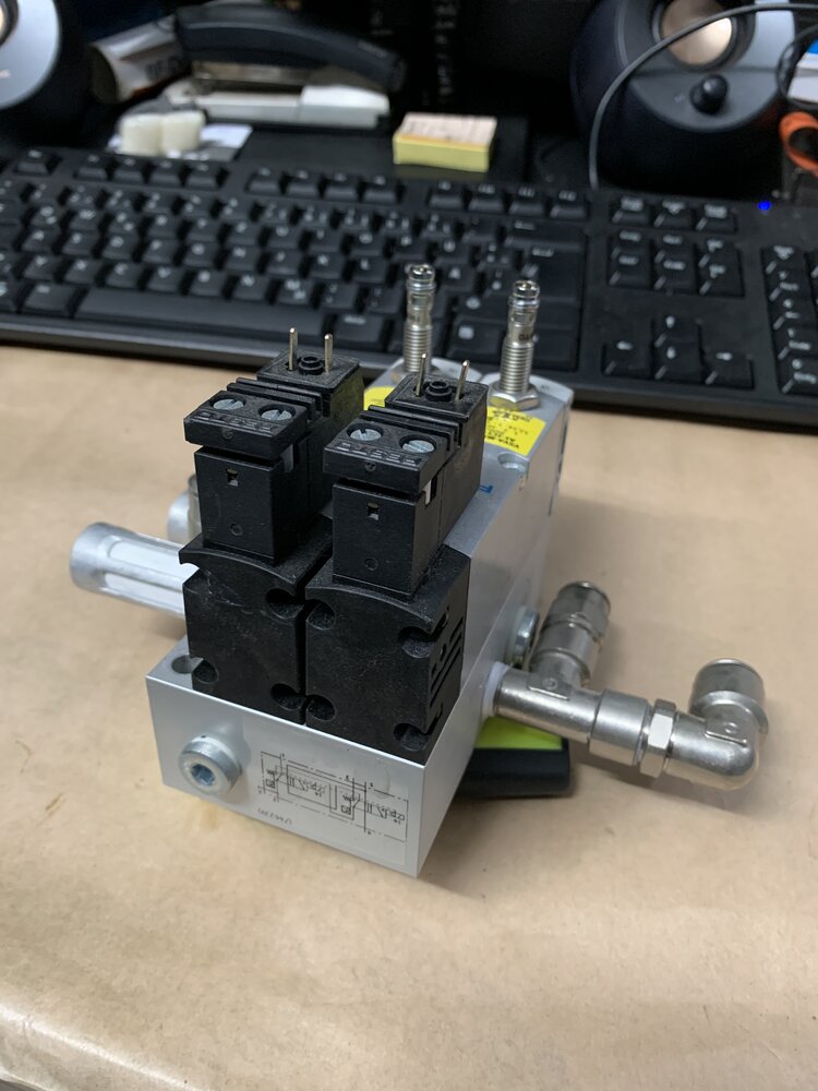 FESTO  VSVA-M52-MZ-A1-1C1-APP+VOFA-L26-T52-M-G14-1C1-APP - Bild 5