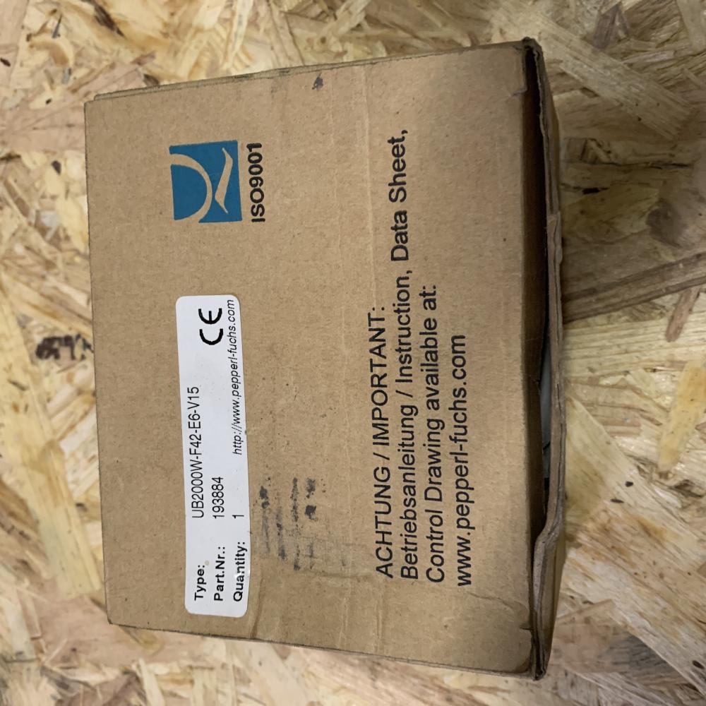 Pepperl +Fuchs UB2000W-F42-E6-V15