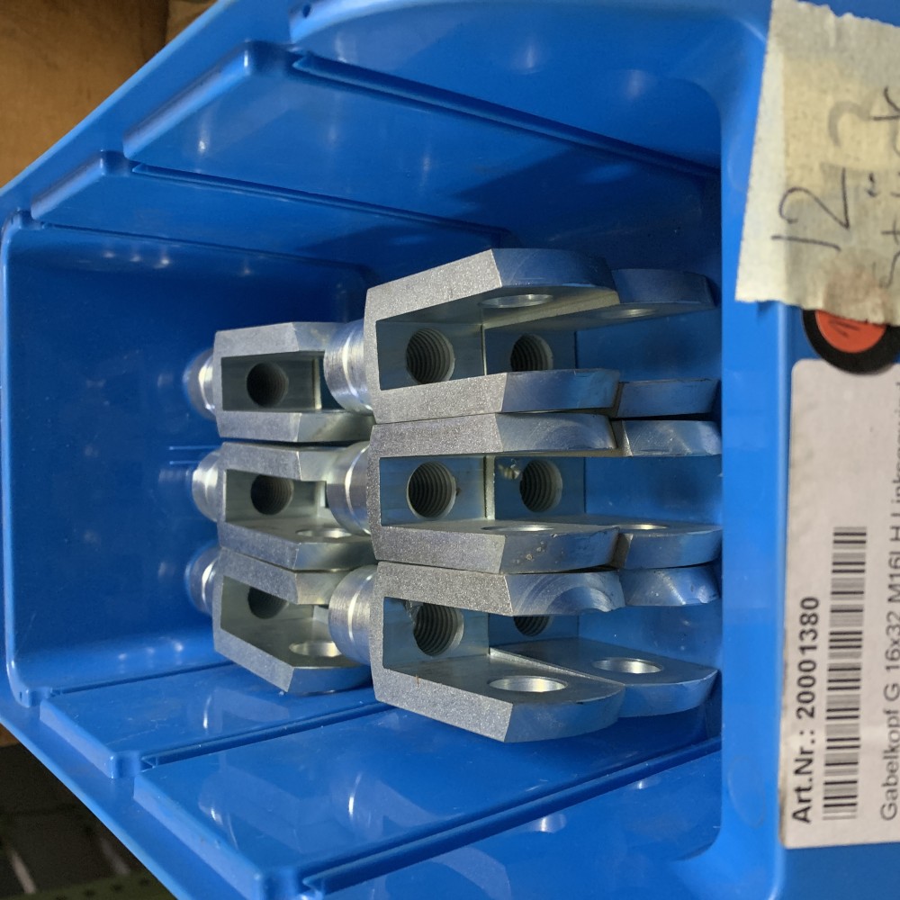 Gabelkopf G16x32 M16 LH Linksgewinde