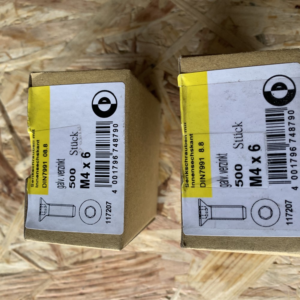 Senkschrauben M4x6