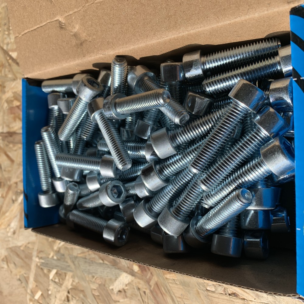 Zylinderschrauben  M10x40 - Bild 2