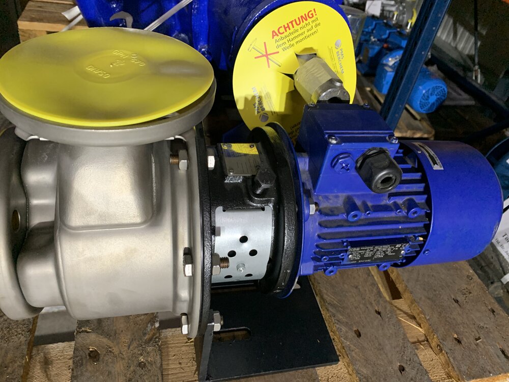 KSB Motor: KSB : 1LA7083-4AA11-ZX77A; Pumpe: KSB: ETACHROM  BC 050-125/074 - Bild 3