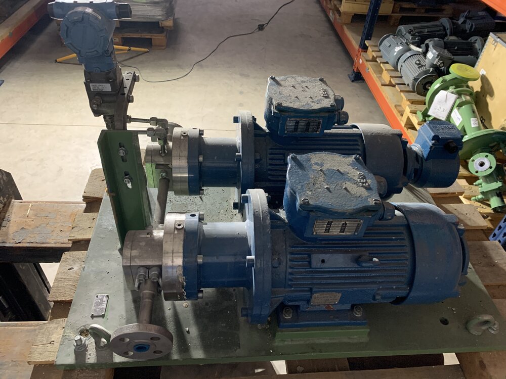 Felten und Guilleaume+ Motor: CD 100L-2; Pumpe: Witte CHEM 4,7-1