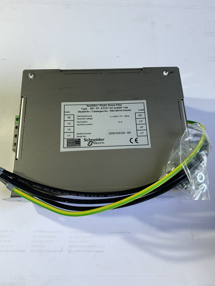 Schneider RFI FP ATV31S3 3*500V 14A - Bild 2